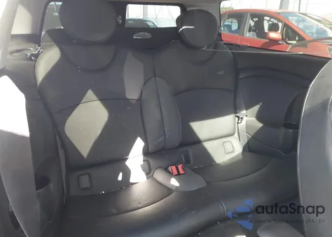 2008 Mini Cooper Clubman из США, поврежденный, VIN WMWML33578TN66858